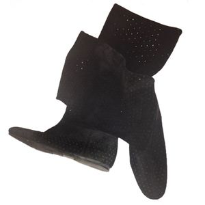 LAST CHANCE! 🌸 BLACK Suede / Leather Boots